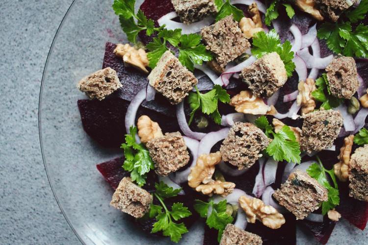 Salad Recipe - Walnut and Beet Salad with Croutons
