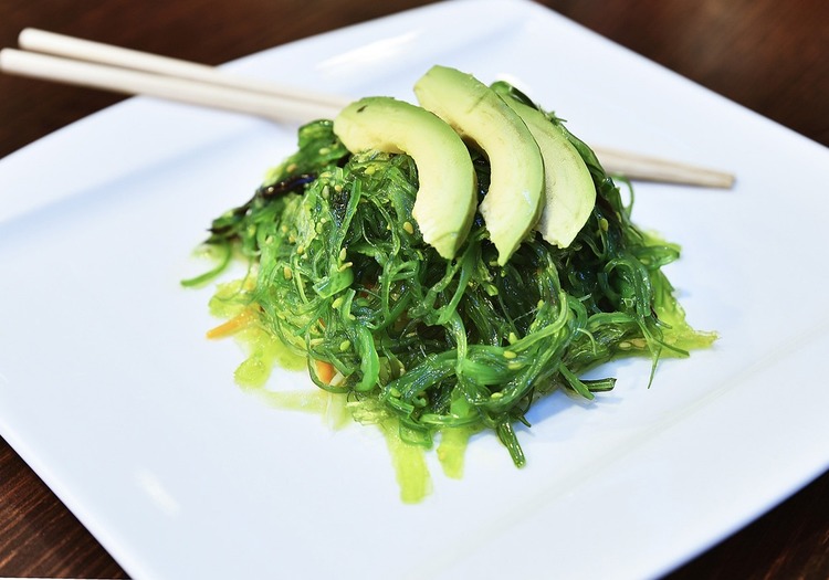 Wakame Seaweed Salad with Avocado