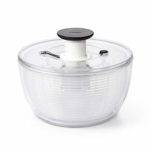 Quickly and Easily Mix and Spin Your Salad with this Efficient Salad Spinner